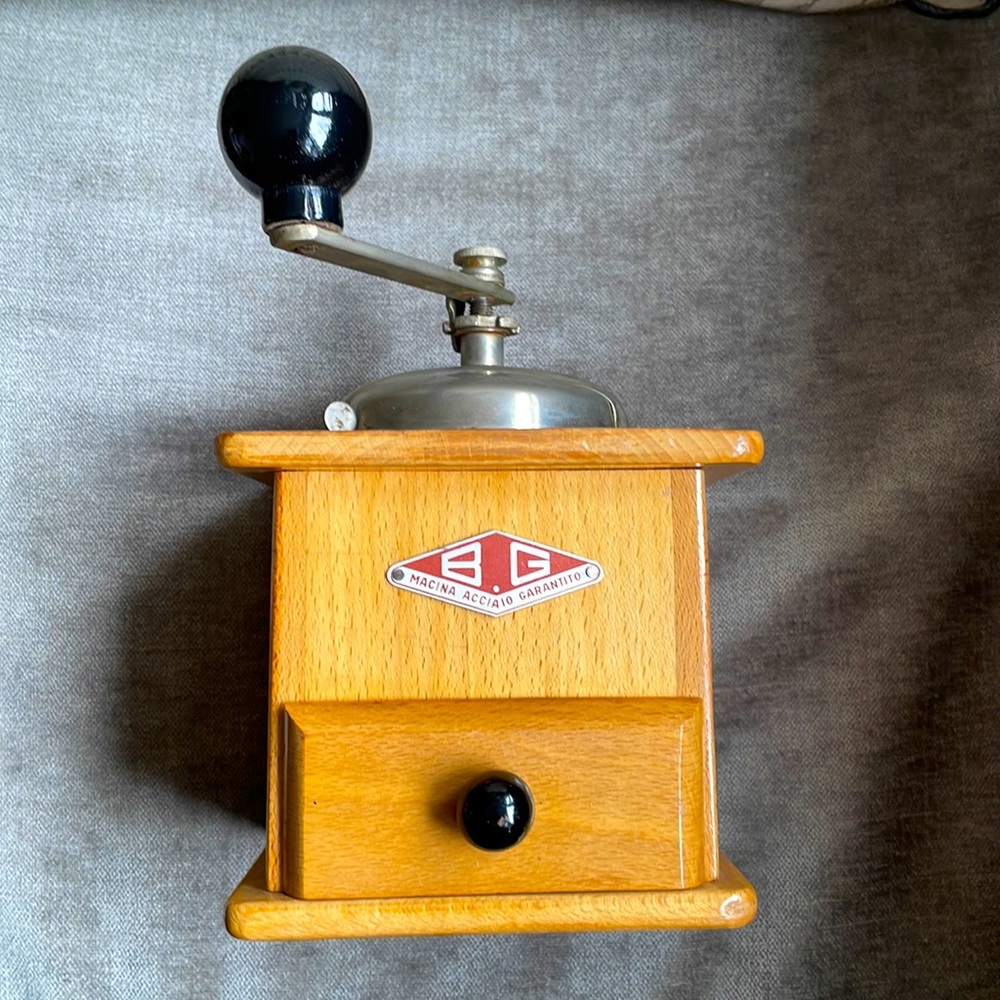 Vintage BG coffee grinder
